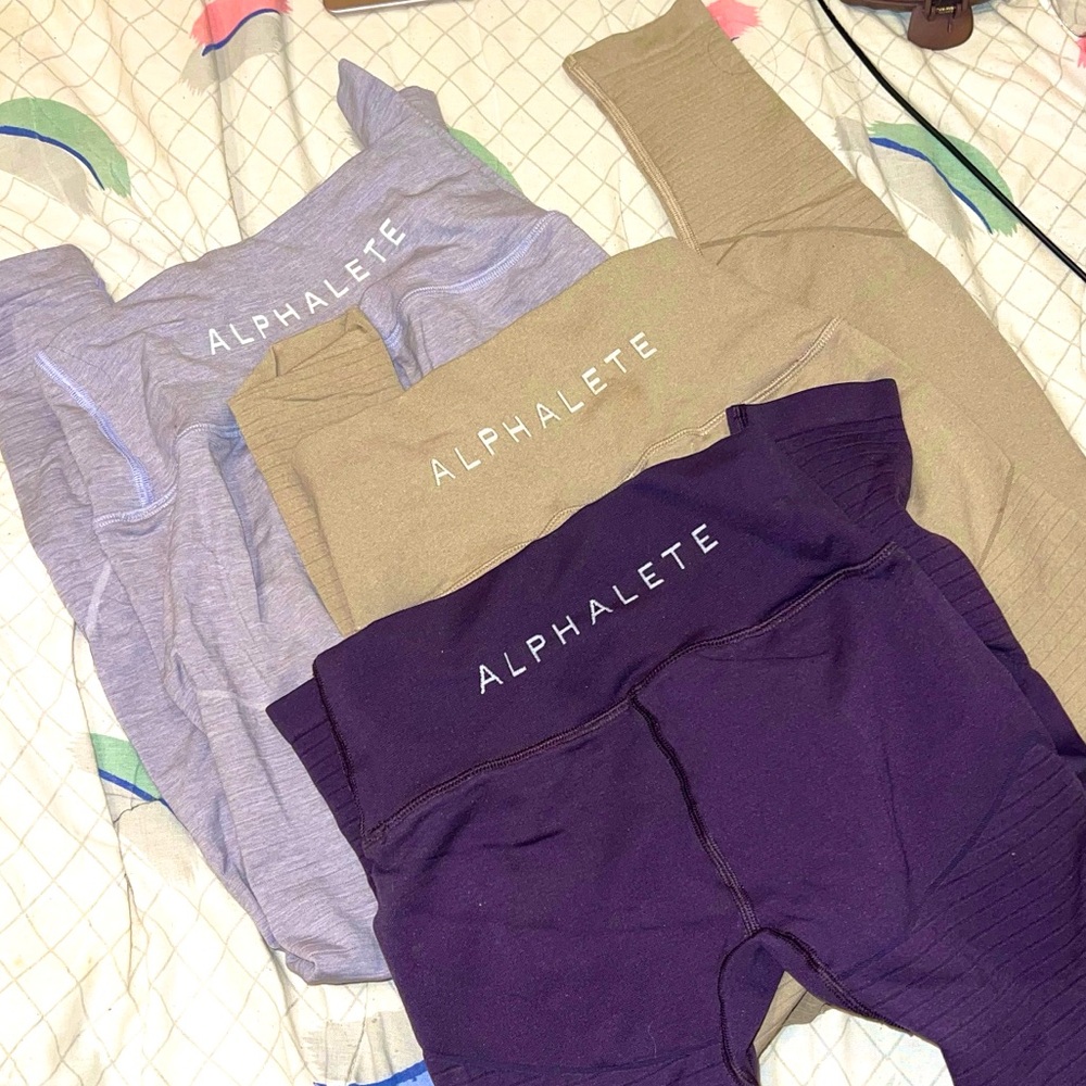 Alphalete Revival Leggings 3 pairs Sz Small